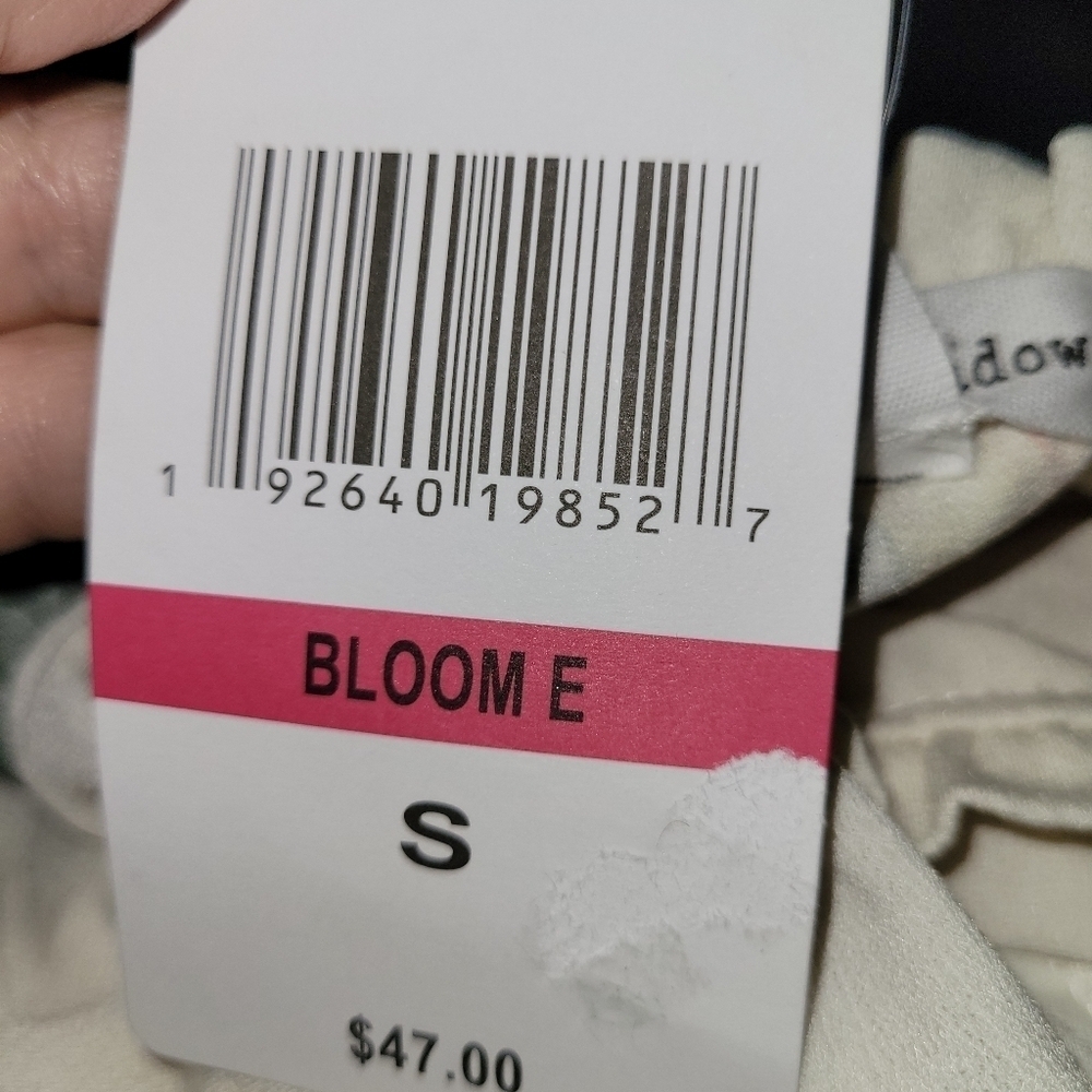 Eyeshadow  s NWT - Picture 3 of 4